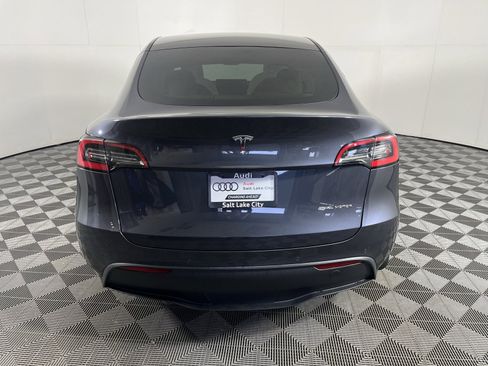 Used 2021 Tesla Model Y Long Range image 6