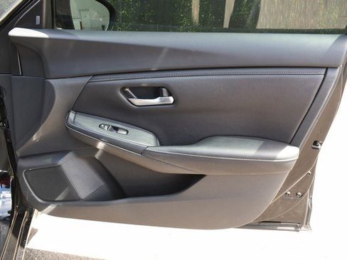 Used 2023 Nissan Sentra SV FWD image 23