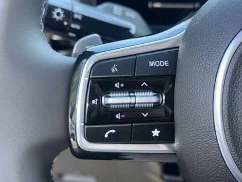 New 2026 Kia Carnival LXS FWD image 26