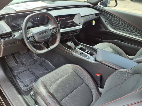 New 2025 Dodge Charger Daytona R/T w/ Quick Order Package 25M R/T AWD/4WD image 5