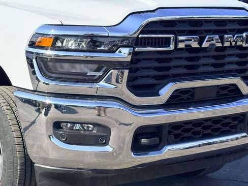 Used 2025 RAM 2500 Big Horn image 4