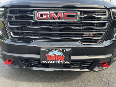 Certified 2024 GMC Acadia AT4 w/ Luxury Package AWD/4WD image 31