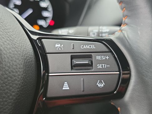 Used 2023 Honda HR-V Sport image 17