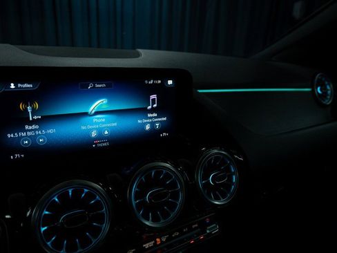 Certified 2023 Mercedes-Benz GLA 250 image 26