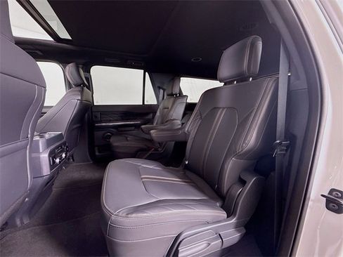 Used 2024 Ford Expedition Max Platinum image 24