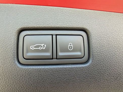 Used 2024 Genesis GV70 3.5T Sport image 11