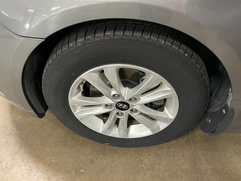 Used 2013 Hyundai Sonata GLS w/ Popular Equipment Pkg FWD image 20