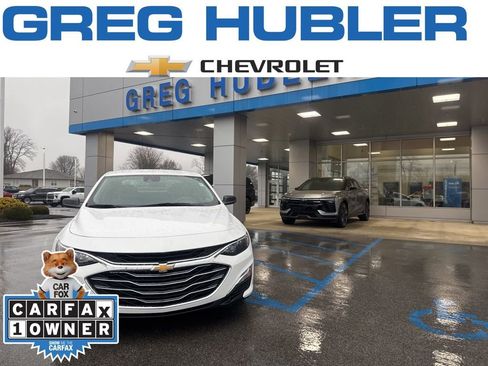 Used 2024 Chevrolet Malibu LS image 1