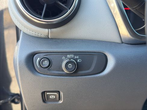 Used 2022 Chevrolet Blazer LT w/ LPO, Black Accent Package image 14