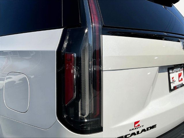 Used 2021 Cadillac Escalade Sport Platinum AWD/4WD image 25