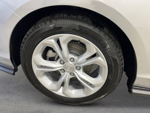 New 2025 Honda Accord LX image 10