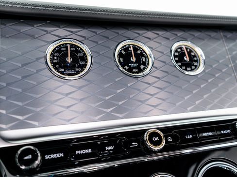New 2025 Bentley Continental GTC image 44