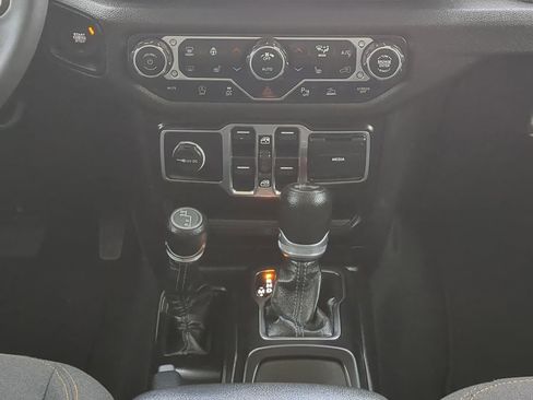 Certified 2024 Jeep Wrangler Sport S image 17