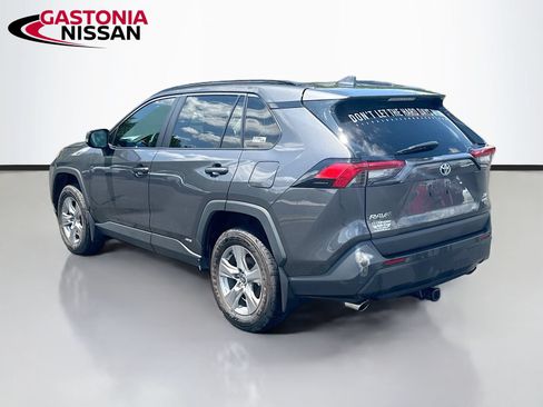Used 2024 Toyota RAV4 XLE AWD/4WD image 6