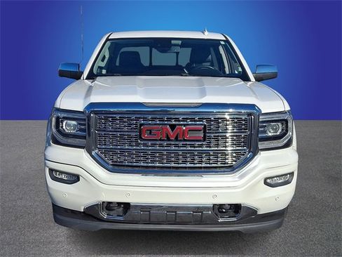 Used 2018 GMC Sierra 1500 Denali image 2