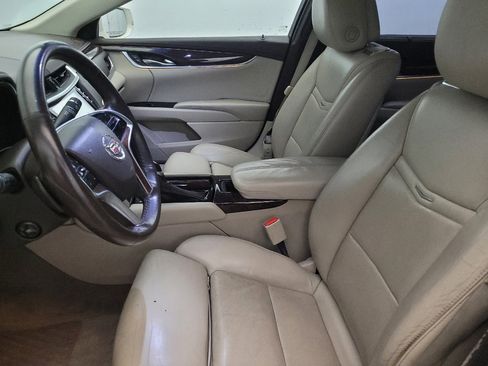 Used 2013 Cadillac XTS Premium image 17