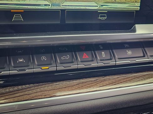 New 2026 GMC Sierra 1500 Elevation image 26