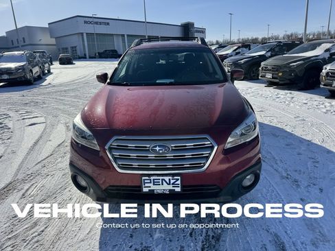 Used 2017 Subaru Outback 2.5i Premium image 8