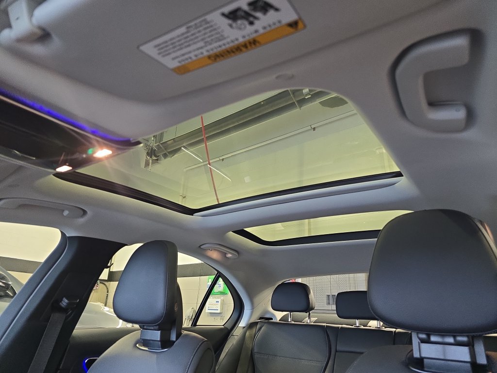 Certified 2026 Mercedes-Benz C 300 Sedan image 31