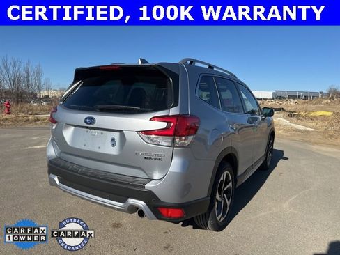 Used 2023 Subaru Forester Touring image 3