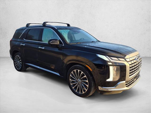 Used 2024 Hyundai Palisade Calligraphy FWD image 3