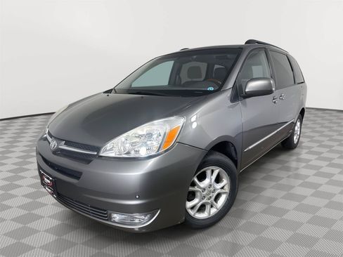 Used 2005 Toyota Sienna XLE Limited w/ XLE Limited Pkg 2 AWD/4WD image 1