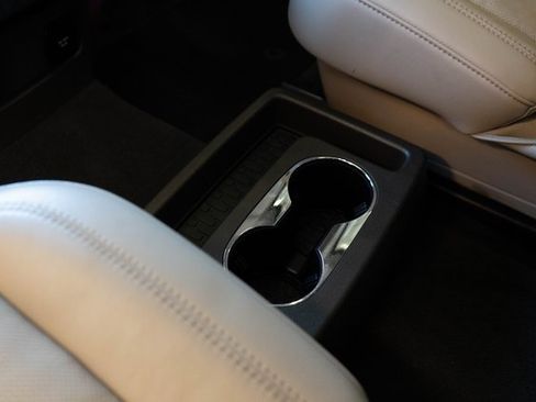 Used 2023 Lincoln Aviator Reserve w/ Equipment Group 201A image 20