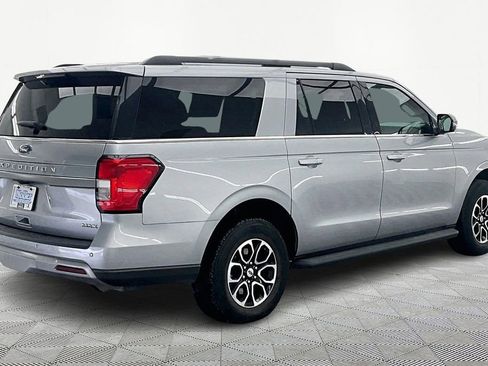 Used 2024 Ford Expedition Max XLT image 2