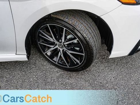 Used 2023 Toyota Camry SE image 17
