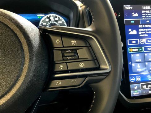 Certified 2025 Subaru Forester Limited image 24