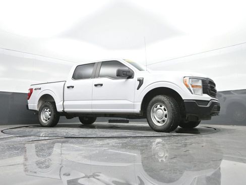 Used 2021 Ford F150 XL image 25