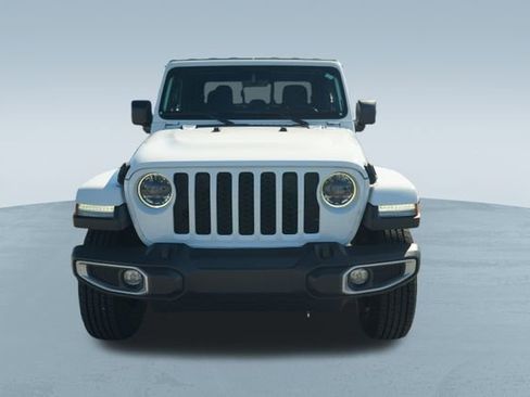 Used 2023 Jeep Gladiator Sport image 2