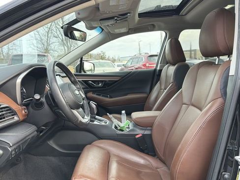 Used 2021 Subaru Outback Touring w/ Popular Package #2 image 11