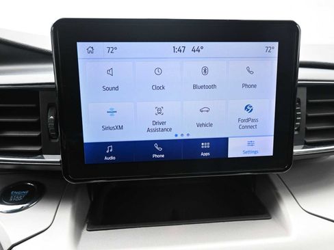 Used 2023 Ford Explorer XLT w/ Equipment Group 202A image 18