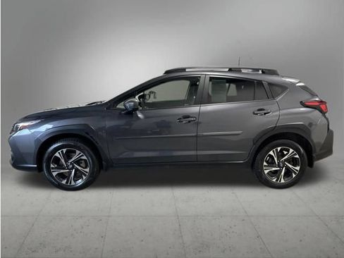 Used 2024 Subaru Crosstrek 2.0i Premium AWD/4WD image 2