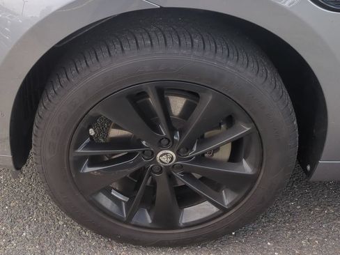 Used 2024 Jaguar F-PACE R-Dynamic S AWD/4WD image 9