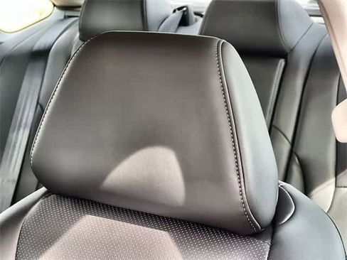 Certified 2025 Honda Accord Touring image 25