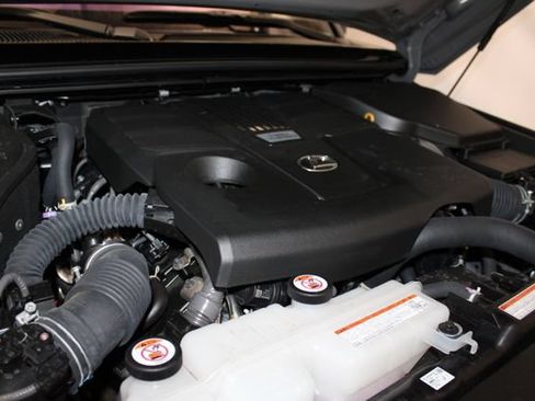 Used 2025 Lexus GX 550 AWD/4WD image 35