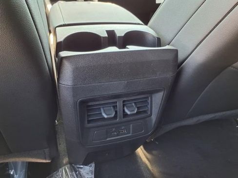 New 2025 GMC Canyon Elevation w/ Convenience Package image 16