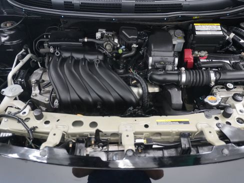 Used 2014 Nissan Versa S Plus image 18