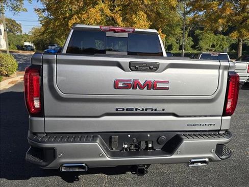 New 2026 GMC Sierra 1500 Denali w/ Denali Reserve Package image 16