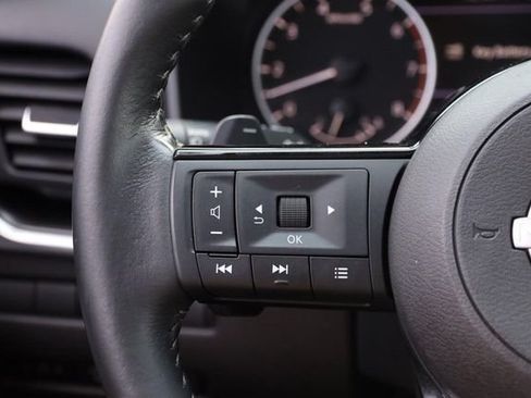 Certified 2023 Nissan Rogue SV w/ SV Premium B Package AWD/4WD image 13