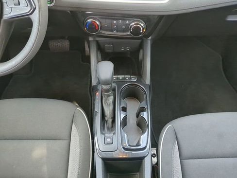 Used 2025 Chevrolet TrailBlazer LT AWD/4WD image 20