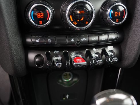 Used 2020 MINI Cooper S image 29