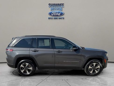 Used 2024 Jeep Grand Cherokee Limited 4xe image 4