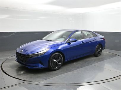 Used 2023 Hyundai Elantra SEL