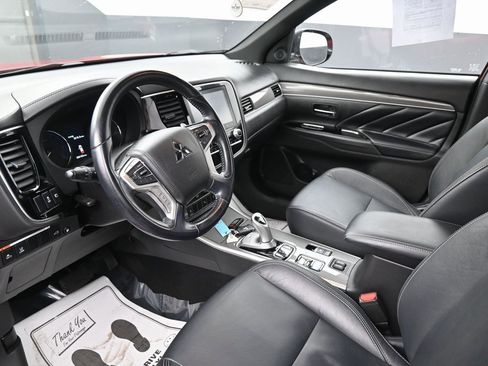 Used 2021 Mitsubishi Outlander SEL image 26