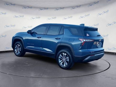 New 2026 Chevrolet Equinox LT image 3