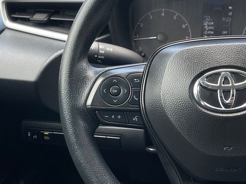 Used 2024 Toyota Corolla LE FWD image 13