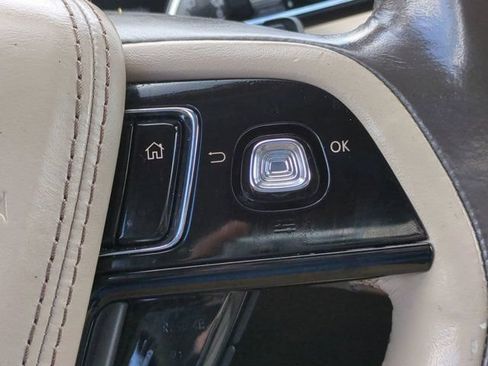 Used 2021 Lincoln Aviator 2WD image 36